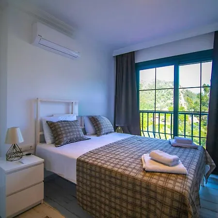 Villa Dadya Vılla 4 - Turgut Da özel Havuzlu Denize Yakın Lüks *