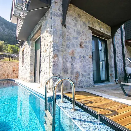 Dadya 4 - Turgut Da Oezel Havuzlu Denize Yakin Lueks Villa Marmaris